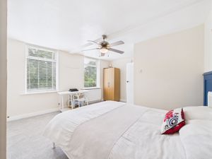 Photo 19- click for photo gallery